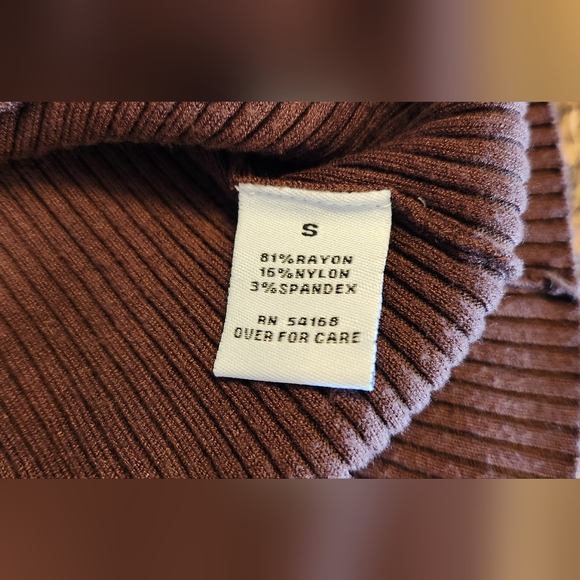 GALLERY COUTURE Designer Zip Front Sleeveless Brown Top Size Small - Picture 8 of 9